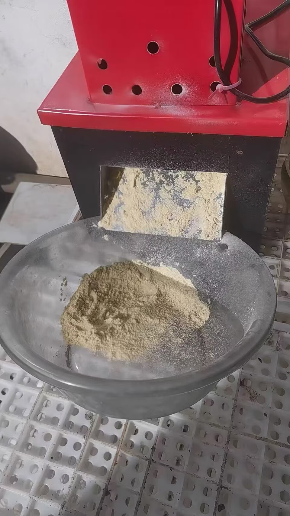Elektryczna maszyna do mieleni – Dry Grain Grinder Stainless Steel recenzja i cena